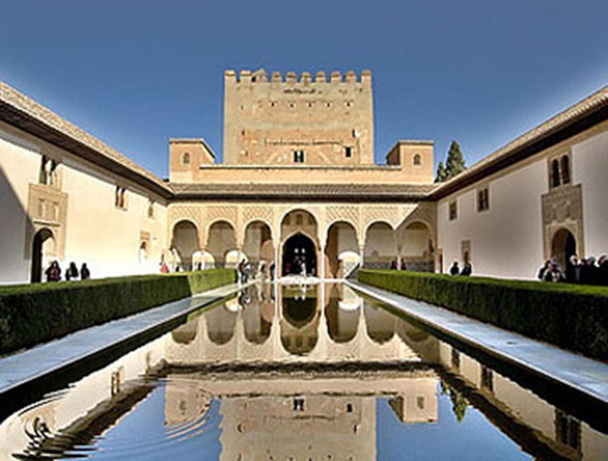 Apartamento Gold Granada Centro Exterior foto